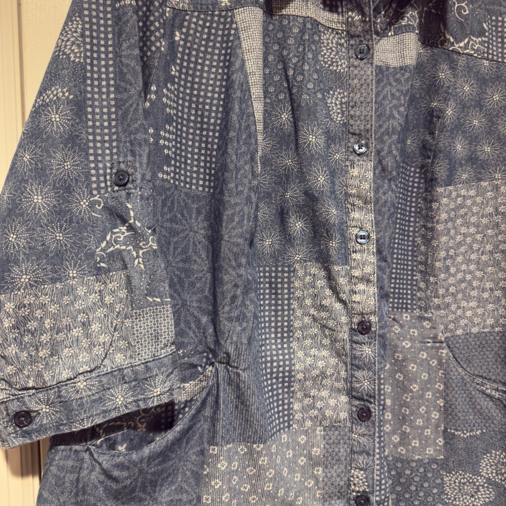 Joan Rivers Patchwork Denim Button Front Shirt Ja… - image 4